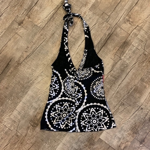 Women's Xtraordinary Halter Top - Picture 4 of 4